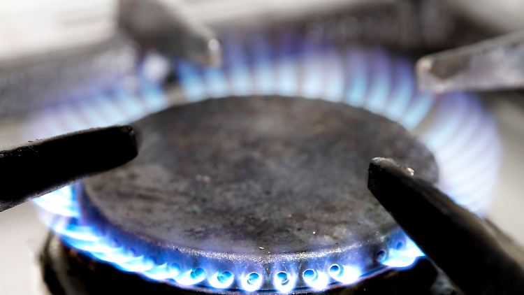 Trotz einer Entspannung auf den Gasmärkten hat die Internationale Energieagentur vor neuen Risiken und Preisschwankungen gewarnt.