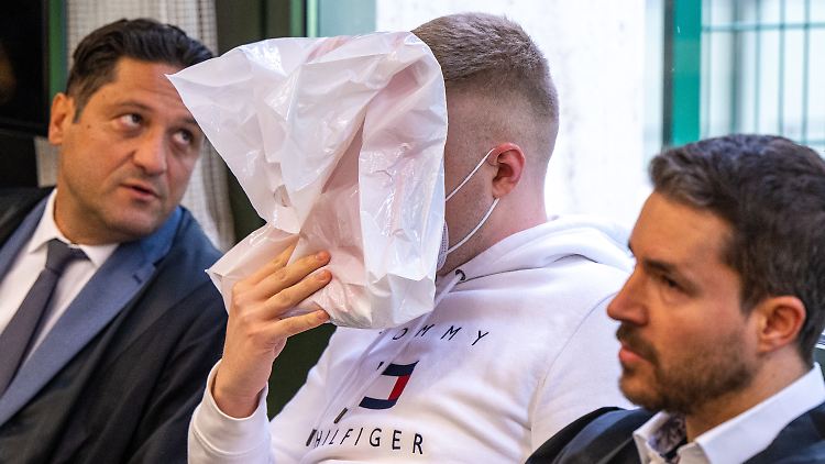 Der Angeklagte hätte vermutlich nicht mit dem Morden aufgehört, wenn er nicht erwischt worden wäre.