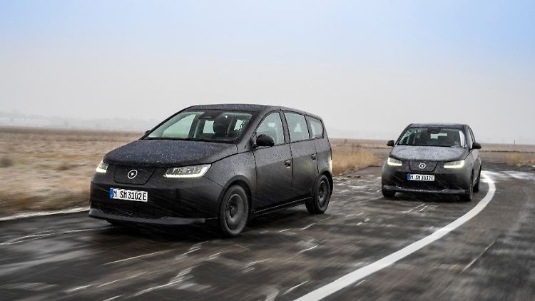 Nach früheren Angaben hatte Sono bis Anfang dieses Jahres gut 44.000 Vorbestellungen für sein Elektroauto mit Solarzellen auf dem Dach. 