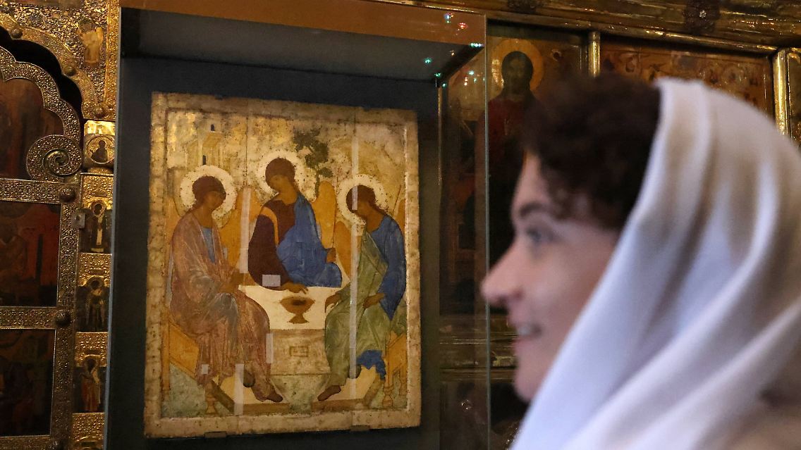 Das Moskauer Patriarchat will die Ikone ein Jahr lang "zur öffentlichen Verehrung" in der Christ-Erlöser-Kirche in Moskau ausstellen.