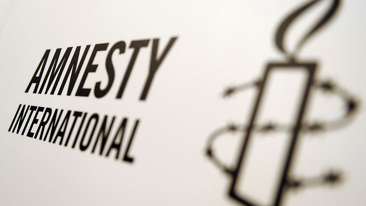 Das Logo von Amnesty International.