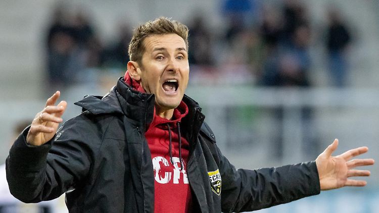 Miroslav Klose wartet auf neue Angebote. 