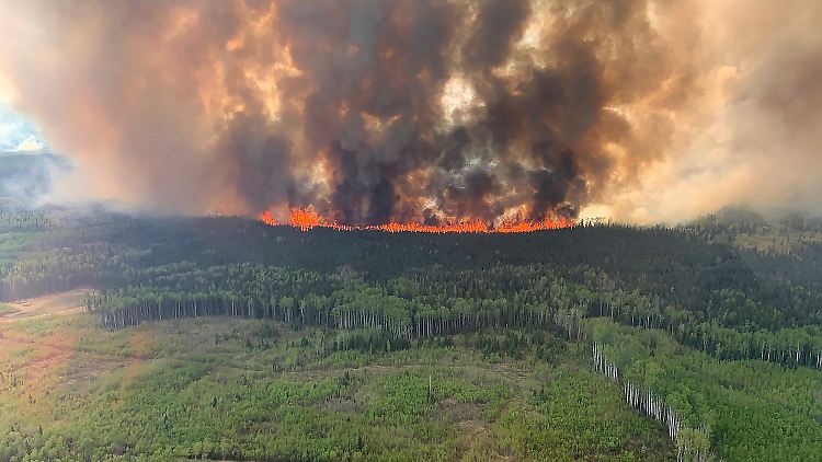 Der Westen Kanadas wird  immer wieder von extremen Wetterereignissen getroffen, die sich nach Expertenmeinung durch den Klimawandel in Intensität und Häufigkeit verstärken werden.