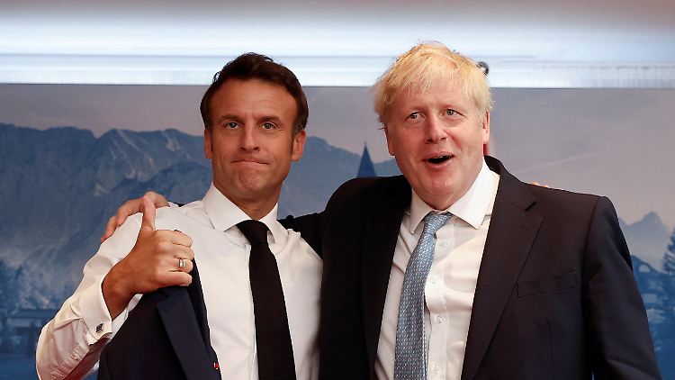 "Eine Männerfreundschaft, die lebt": Macron und Johnson auf dem G7-Gipfel auf Schloss Elmau. 