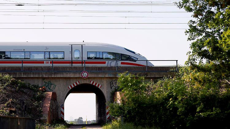 Überalterte Brücken, Weichen, Gleise: Die Bahn beziffert ihren Sanierungsrückstau auf 90 Milliarden Euro.