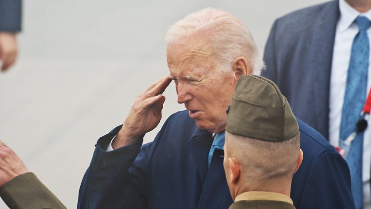 Biden bringt ein neues Sanktionspaket ein.