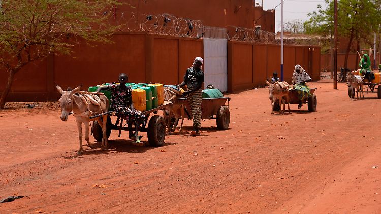 Kenneth Elliott und seine Frau lebten 40 Jahre in Djibo in Burkina Faso. 