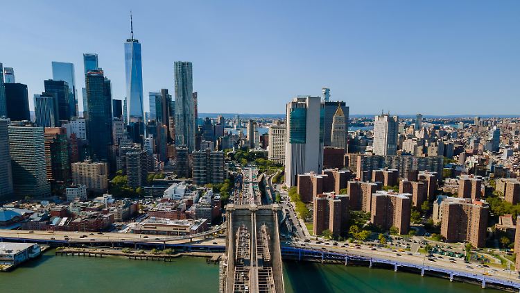 New York sinkt durchschnittlich ein bis zwei Millimeter pro Jahr ab.
