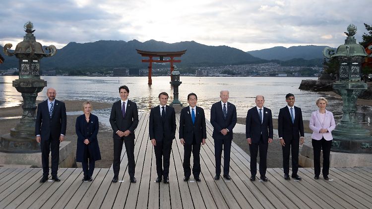 China tut die G7 als "kleine Clique" ab - Marionetten, die von den USA in eine Konfrontation mit China gesteuert werden. 