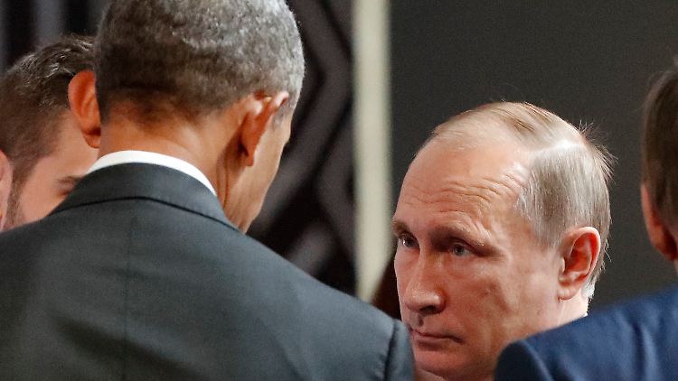 Hier stehen sich Obama und Putin 2016 bei einer Veranstaltung in Peru gegenüber.