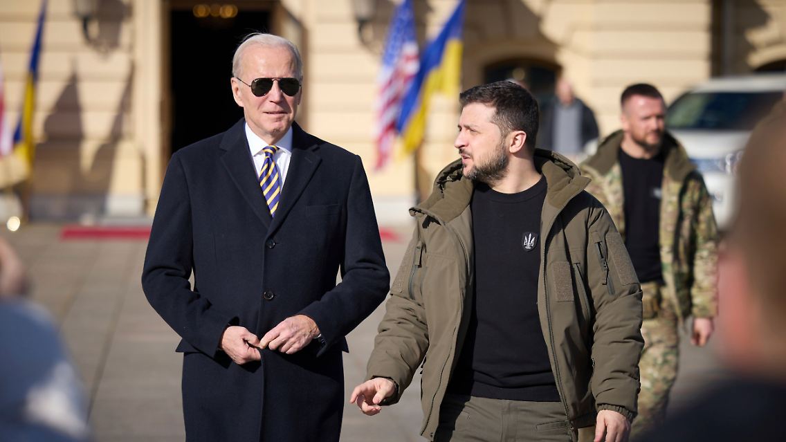 Zuletzt hatten Biden und Selenskyj sich im Februar in Kiew getroffen.