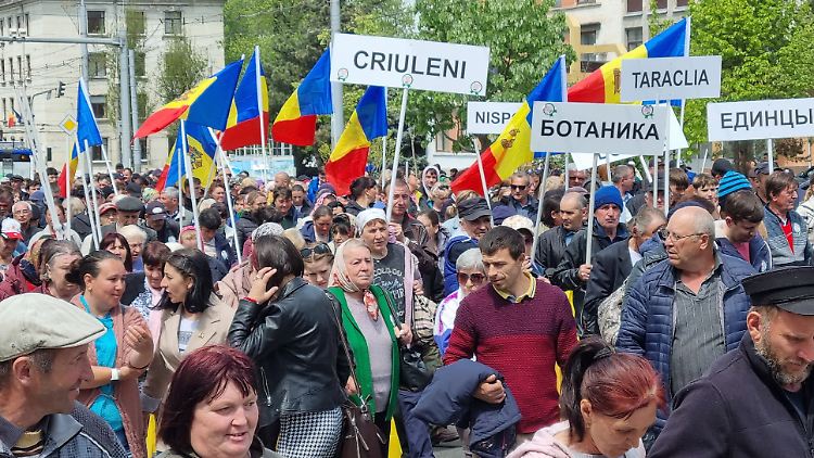 Maia Sandu will organisierten Protesten der prorussischen Opposition (wie hier Anfang Mai) proeuropäische Bilder entgegensetzen.