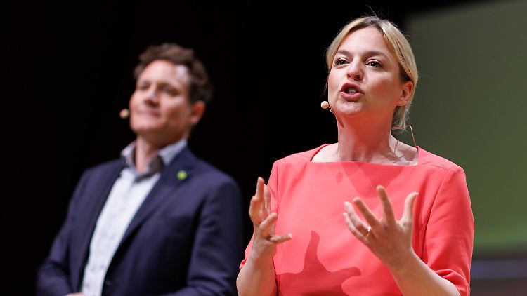 Gemeinsam mit Ludwig Hartmann tritt die 37-jährige Katharina Schulze als Spitzenkandidatin bei der Landtagswahl an.