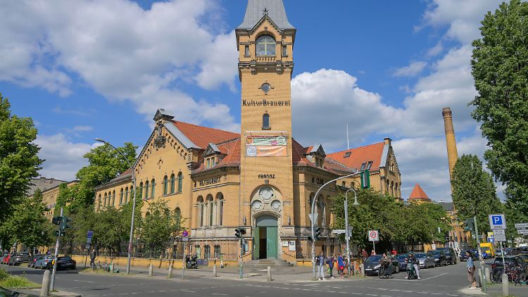 Der "B.Z." zufolge ereignete sich die Auseinandersetzung vor dem "Frannz"-Club.