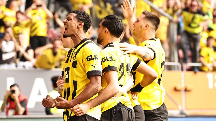Dortmund jubelt und hat den Titel im Blick.