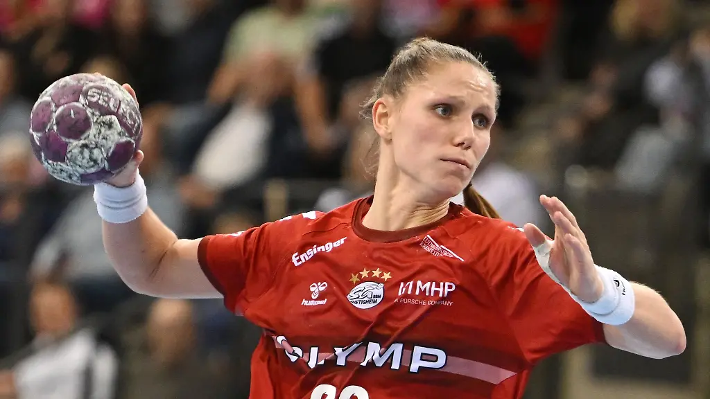Bietigheims-Xenia-Smits-Xenia-Smits-kann-mit-Bietigheim-auf-den-Viertelfinaleinzug-in-der-Champions-League-hoffen