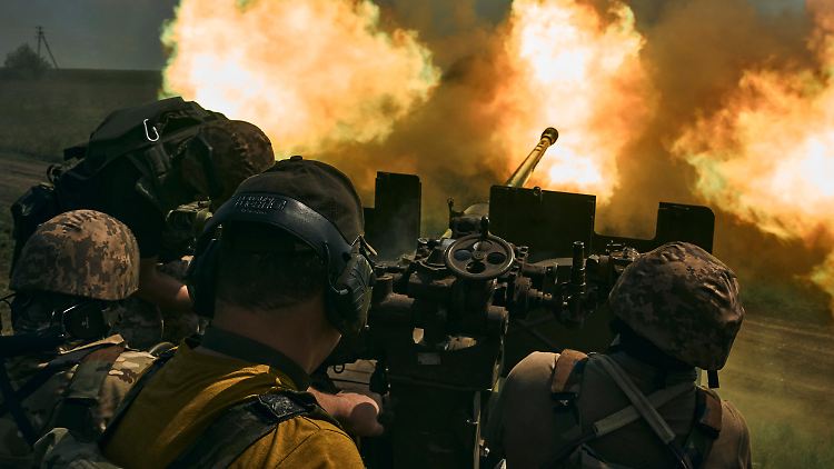 Die ukrainischen Streitkräfte führen dem ISW zufolge Gegenangriffe durch und kontrollieren Verbindungswege um Bachmut.