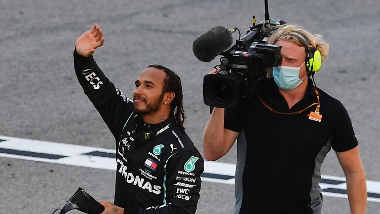 Lewis Hamilton wird von Ferrari heftig umworben.