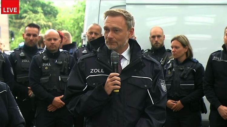 lindner.JPG