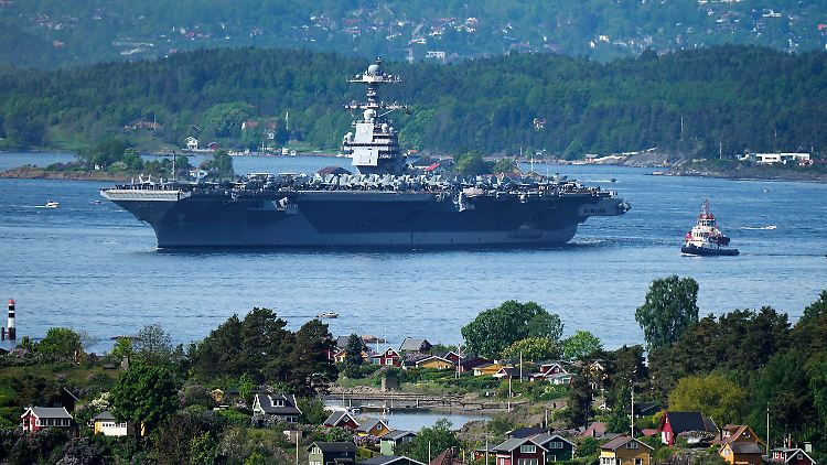 Mit 335 Metern Länge kann die "USS Gerald Ford" Dutzende Flugzeuge und Hubschrauber beherbergen.