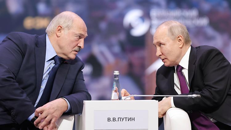 Putin entscheidet darüber, wann die Nuklearwaffen eingesetzt werden.