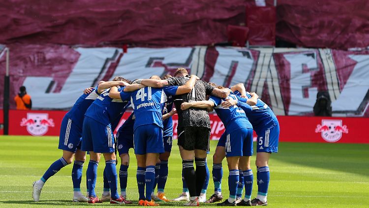 Noch lebt die Schalker Hoffnung.