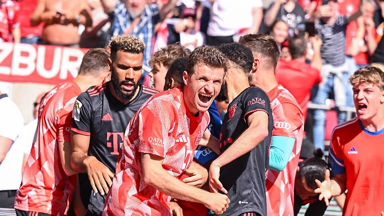 Thomas Müller, verrückt.