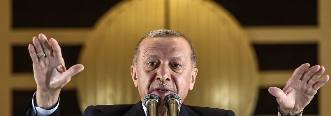 410882977.jpg