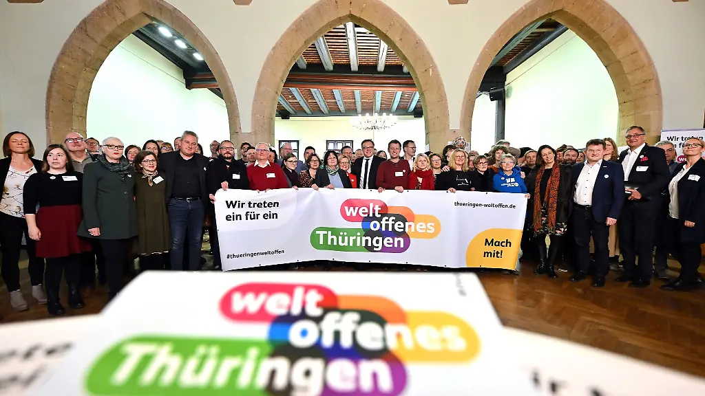 Auftaktveranstaltung-der-Initiative-Weltoffenes-Thueringen-am-25-Januar-in-Jena