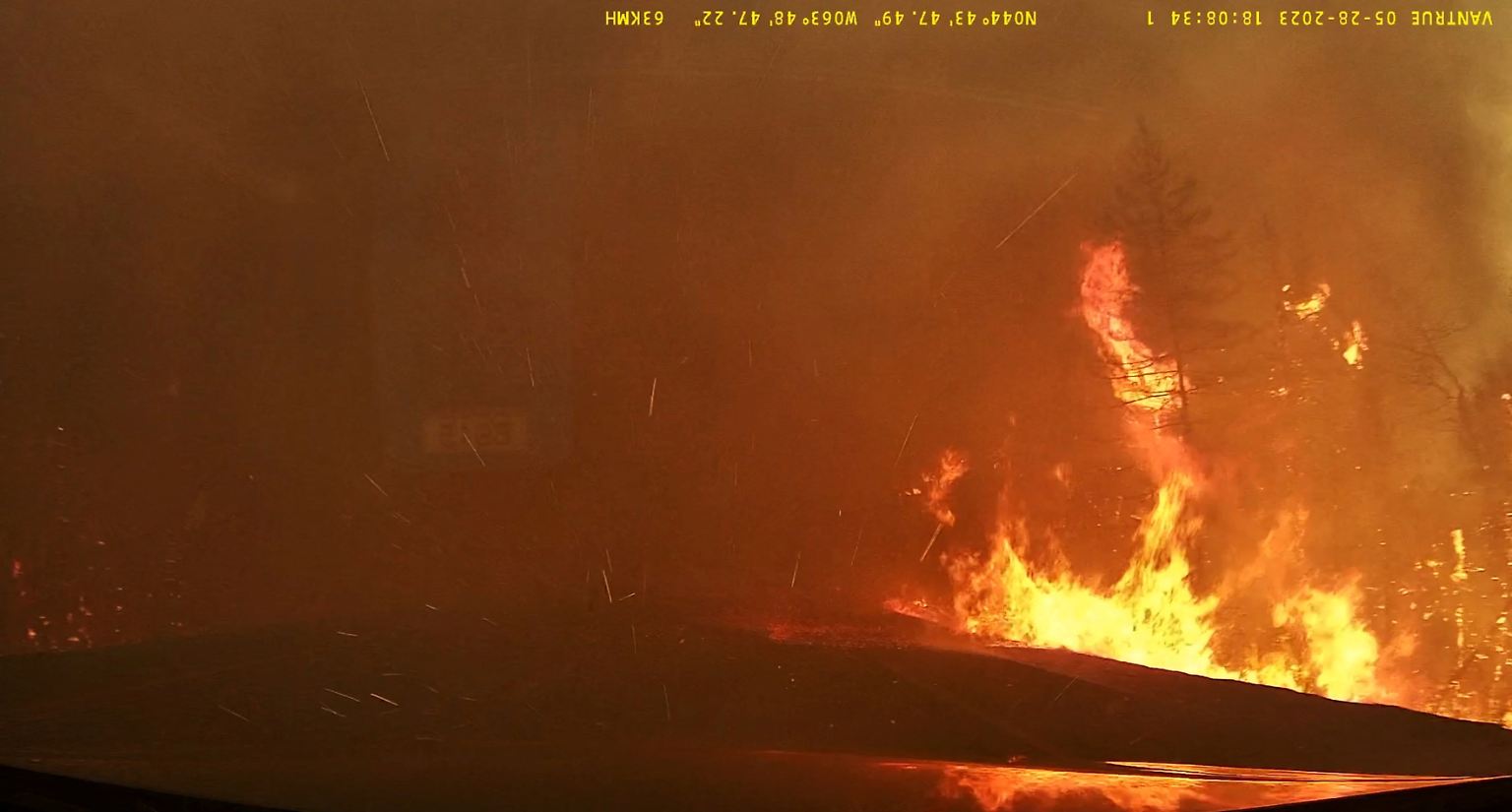 Seit Wochen kämpft Kanada gegen eine Serie von Waldbränden. Nun wüten auch in der östlichen Provinz Nova Scotia mehrere Feuer. 