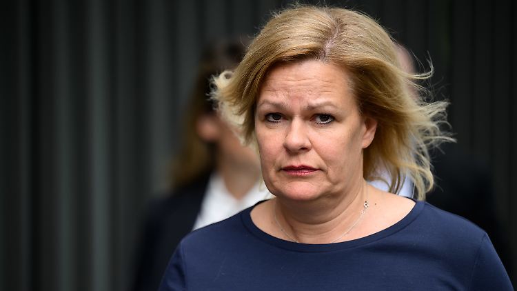 Faeser setzt beim Kampf gegen Trickbetrüger vor allem auf Prävention.