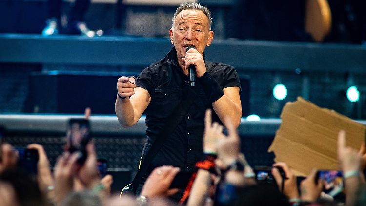 Ansonsten lief wohl alles glatt: Bruce Springsteen bei seinem Auftritt am 25. Mai in Amsterdam.