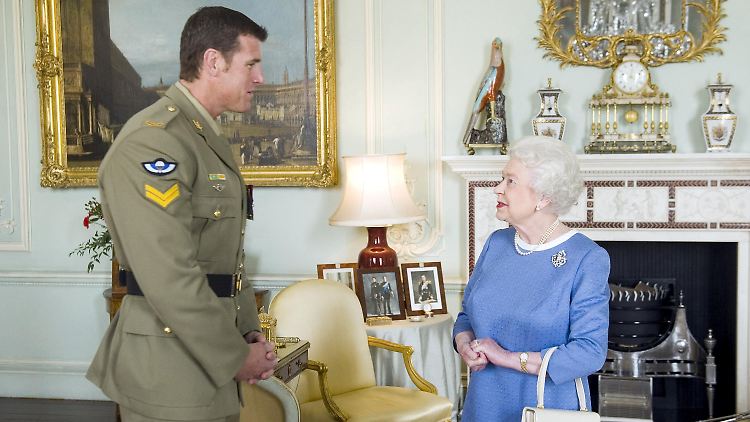 Ben Roberts-Smith 2011 bei einer Audienz im Buckingham-Palast.