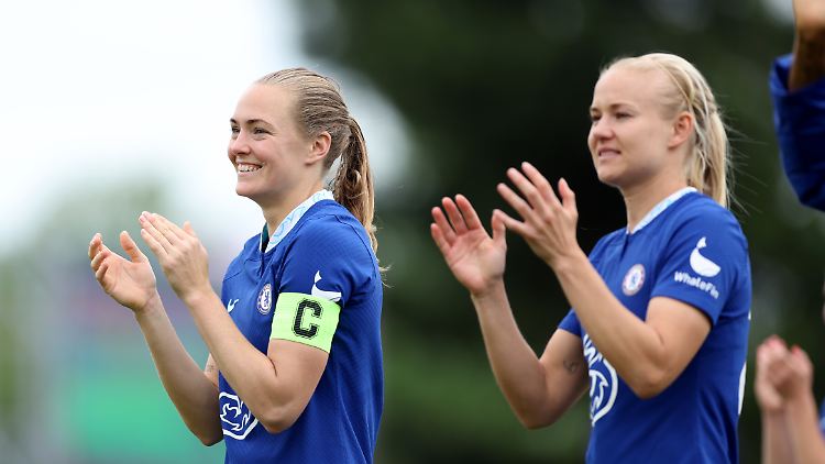 Magdalena Eriksson (links) sagt, sie habe nur Gutes von ehemaligen Bayern-Spielerinnen gehört.
