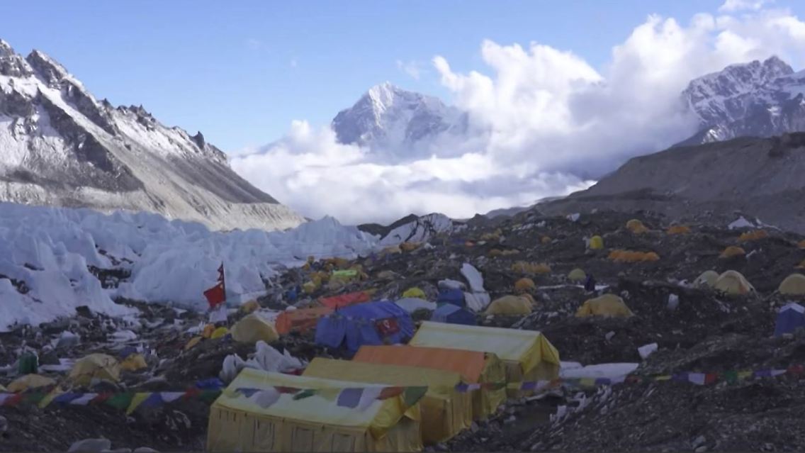everest müll.JPG