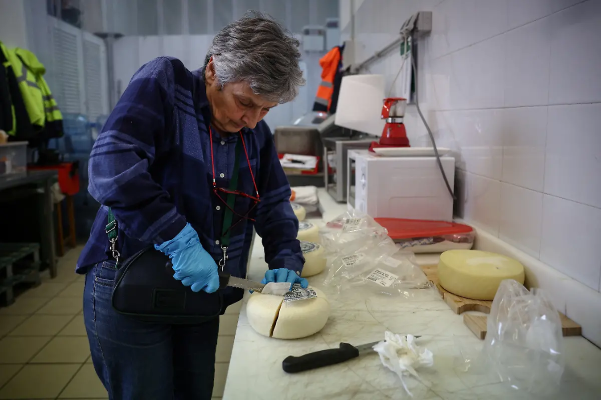 5ae562756e555f6a36b935cfc05e8036