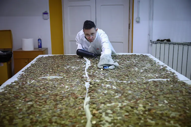 cdb09ed035b3c98d5548e3e8864935a7