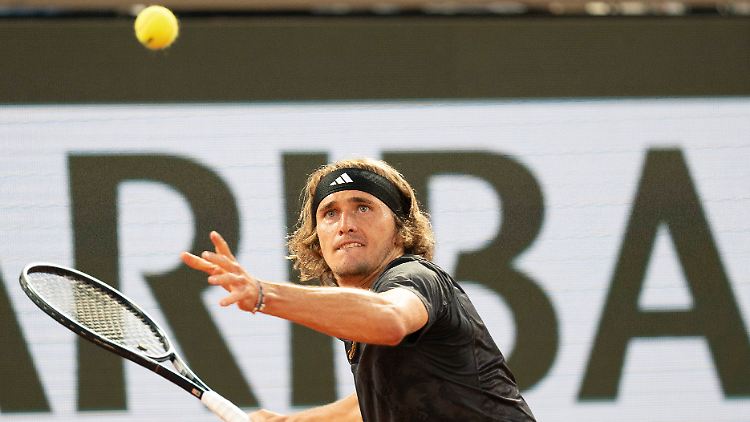 Alexander Zverev spazierte in die 3. Runden in Paris.