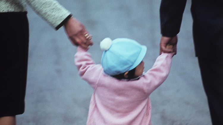 Dem Institut YuWa Population Research zufolge ist Japan in Asien das Land, in dem es am drittteuersten ist, ein Kind großzuziehen.