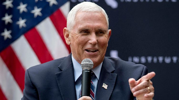 Vor der vermuteten Verkündung seiner Präsidentschaftskandidatur hat Mike Pence gut lachen. 