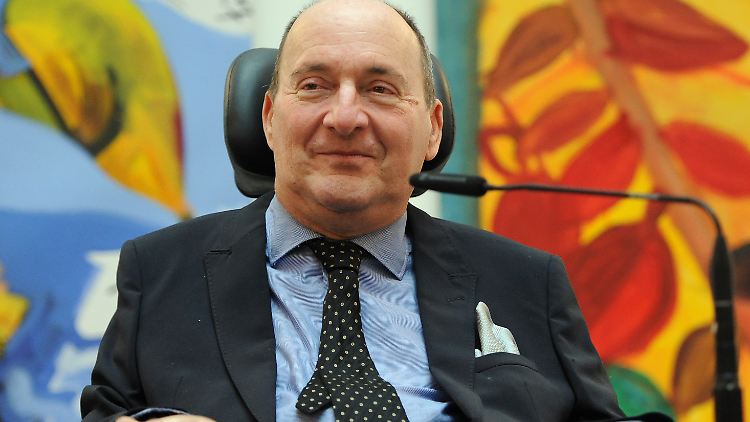 Wurde durch die Verfilmung seines Buches "Die zweite Luft" bekannt: Philippe Pozzo di Borgo.