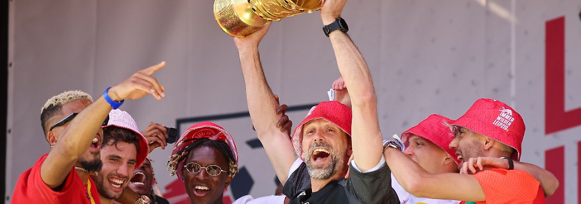 411805396.jpg