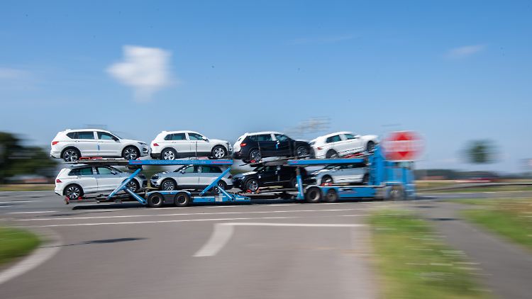 Rund 247.000 Neuwagen wurden im Mai an die Kunden übergeben.