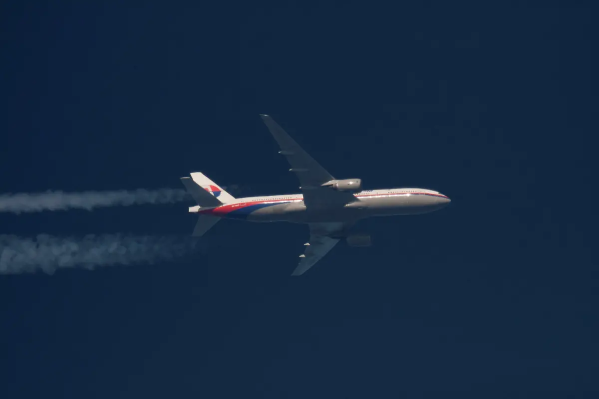 2018-05-29T072010Z-540697985-RC1D36A08DF0-RTRMADP-3-MALAYSIAAIRLINES-MH370