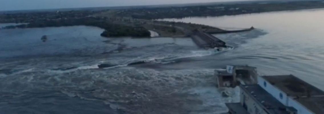2023-06-06T090351Z_1686285222_RC2JD1AVVWNT_RTRMADP_3_UKRAINE-CRISIS-BLAST-DAM.JPG