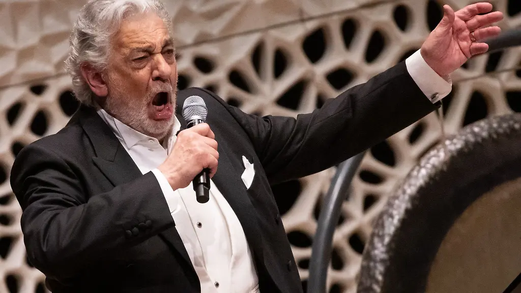 Placido-Domingo-Opernsaenger-aus-Spanien-aufgenommen-bei-einem-Konzert-in-der-Elbphilharmonie