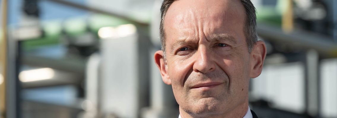 Bundesverkehrsminister Volker Wissing (FDP) will Geld in die Hand nehmen, um das Schienennetz zu modernisieren.