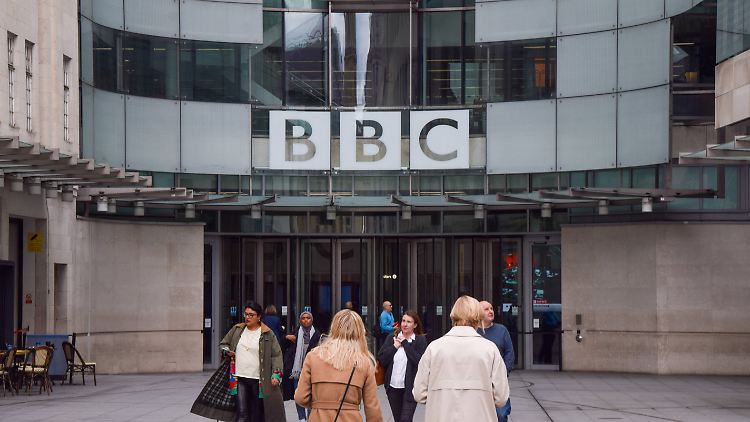 Laut BBC stellt die Hackergruppe ein Ultimatum bis zum 14. Juni.