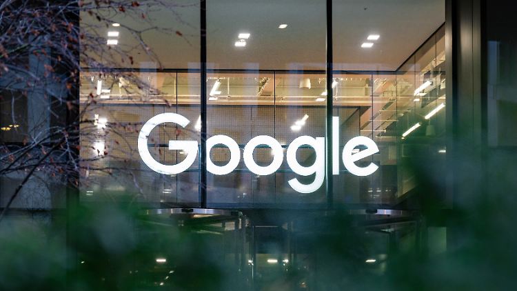 Der Konzern Google preist die Vorteile der Arbeit im Büro.