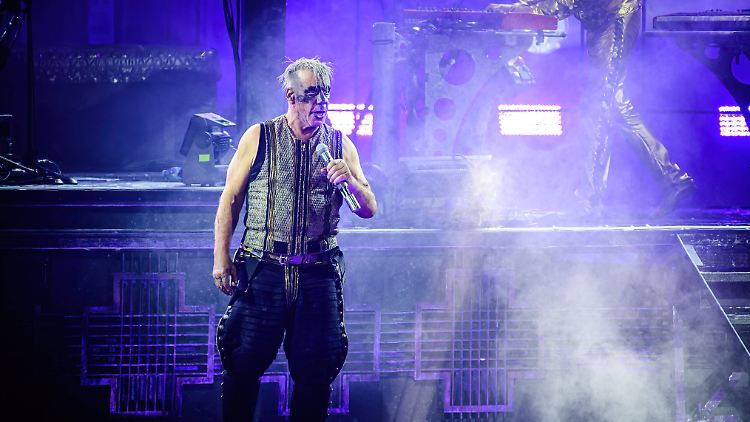 Lässt eine bekannte Anwaltskanzlei für sich sprechen: Till Lindemann.